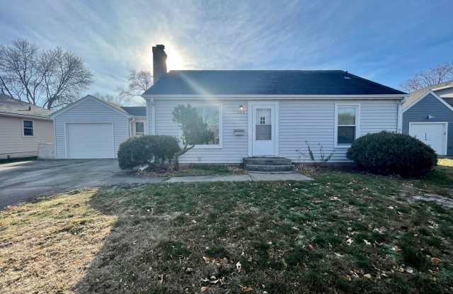 Stunning 4 Bedroom 2 Bathroom Home in Richfield! photos photos