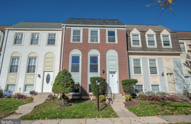 7307 CRESTLEIGH CIR - 7307 Crestleigh Circle, Franconia, VA 22315