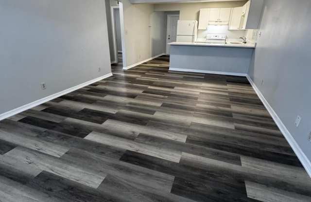 4510 Parker Avenue photos photos
