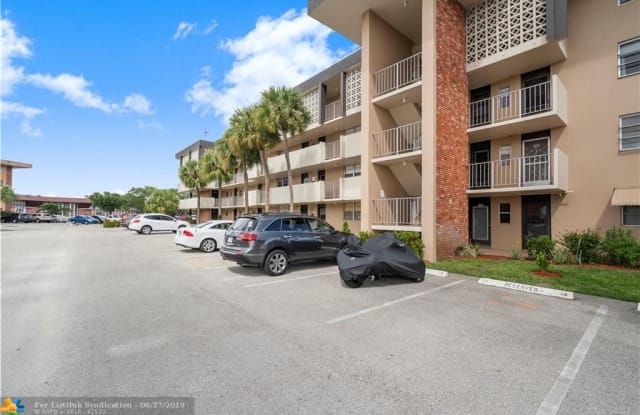 3051 NW 46th Ave - 3051 NW 46th Ave, Lauderdale Lakes, FL 33313