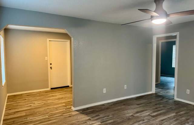 W11th 1144 photos photos W11th 1144 photos photos