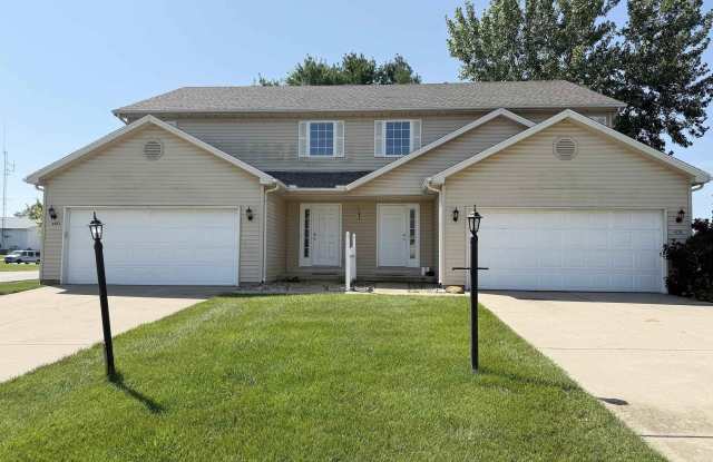 402 MACKENZIE Place - 402 Mackenzie Place, Germantown Hills, IL 61548