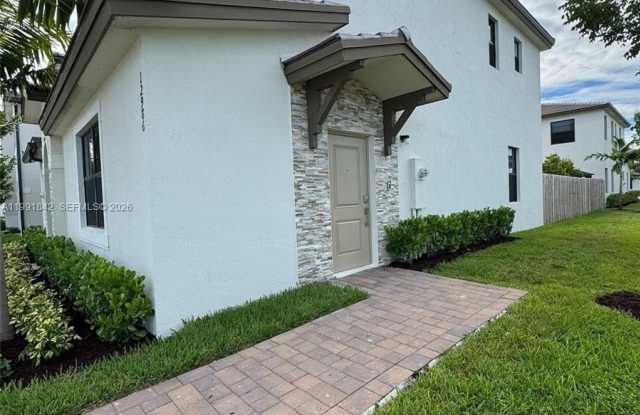 12986 SW 232nd Ter photos photos