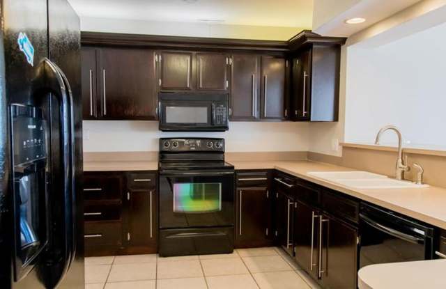 130 SW 14th Avenue, Boynton Beach, FL 33435 photos photos