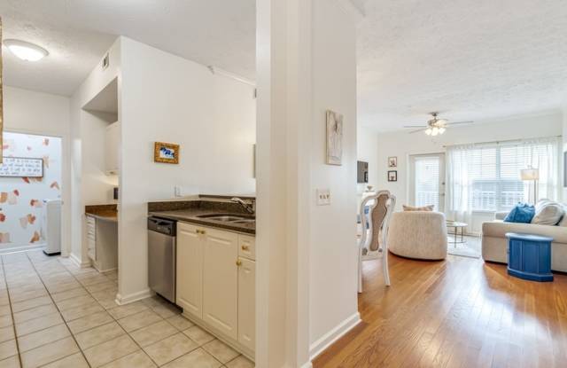 2025 Woodmont Boulevard - 2025 Woodmont Boulevard, Nashville, TN 37215