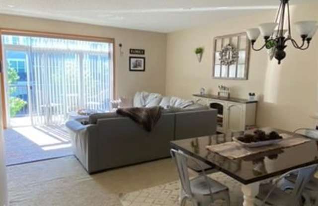 15589 Eagles Nest Way Gallery 3