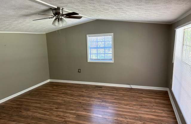 1415 Hatcher Ave photos photos
