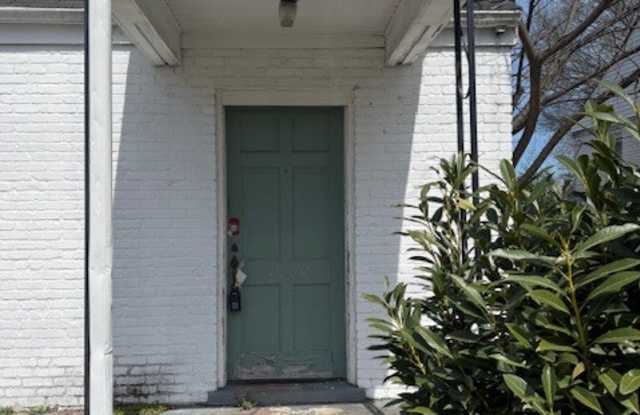 1009 Broadmoor Drive photos photos