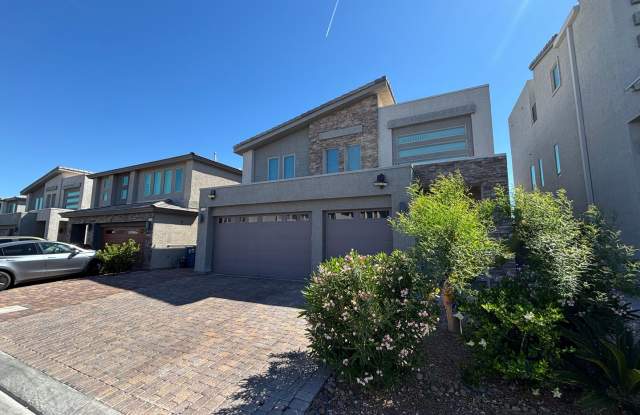 Contemporary 4Bed/3Bath/3 Car/+ Loft -residence located in the Silverado Ranch area photos photos