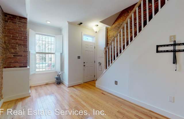 2126 10th Street NW Gallery 4