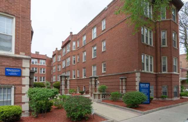 550 Aldine - 550 W Aldine Ave, Chicago, IL 60657