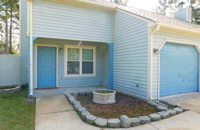 144 Village Court - 144 Village Court, Havelock, NC 28532