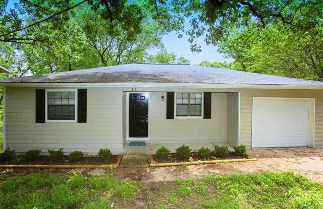 318 1/2 Lee Avenue photos photos