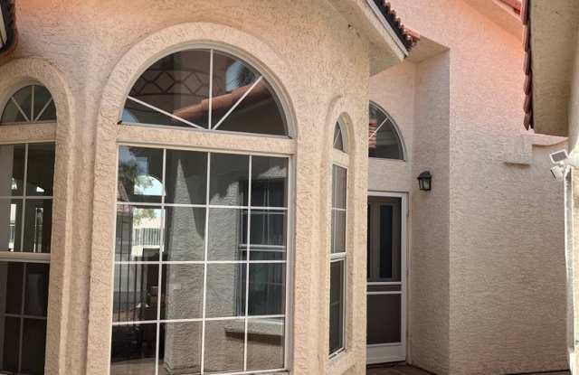 WINTER VACATION RENTAL - 3 Bedroom/2 Bath Gallery 3