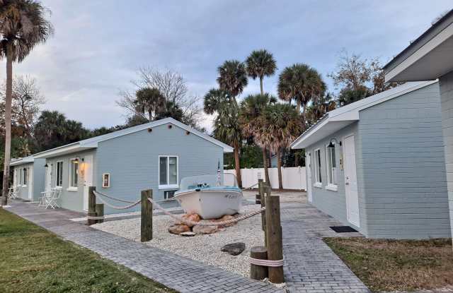 NSB FURNISHED EFFICIENCY UNIT-ALL UTILITIES INCLUDED INCLUDING WI-FI! Gallery 3
