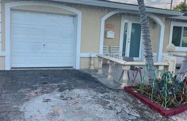 1403 Broadmoor photos photos