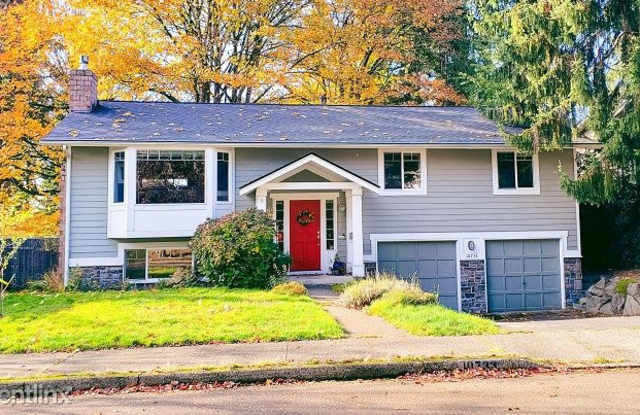 10733 126th Pl NE - 10733 126th Place Northeast, Kirkland, WA 98033