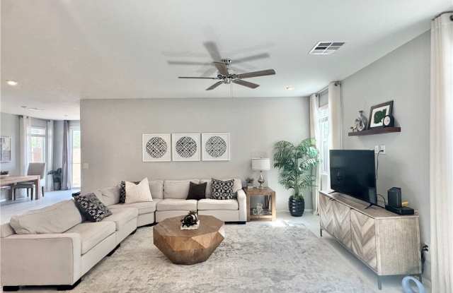 5460 Verbena Lime Lane Gallery 2