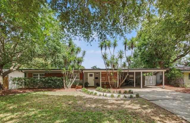 1026 S LAKEMONT AVENUE photos photos