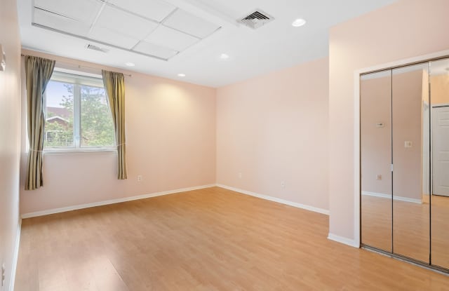 75 LIBERTY AVE photos photos