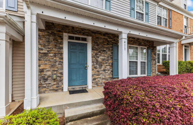 413 Walnut Woods Drive Gallery 3