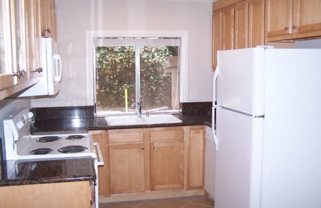 329 Graves Court - 329 Graves Court, Bostonia, CA 92021