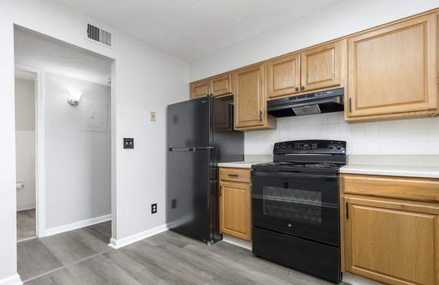 7402 6 Mile Lane - 9 Gallery 4