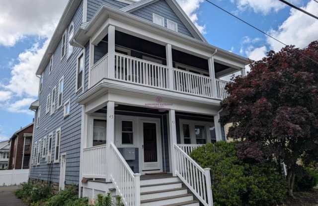 45 Emerald St. photos photos