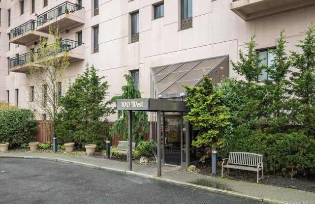 100 W Broadway photos photos