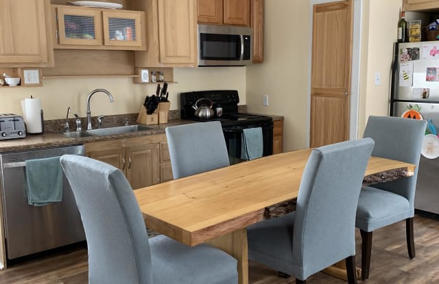 88 Fifth St - 1 - 88 Fifth Street, Bangor, ME 04401 88 Fifth St - 1 - 88 Fifth Street, Bangor, ME 04401