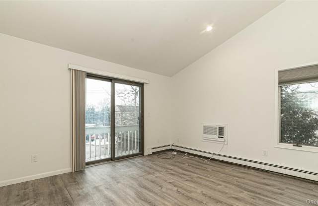 14 Bellemeade Avenue unit: 1 photos photos