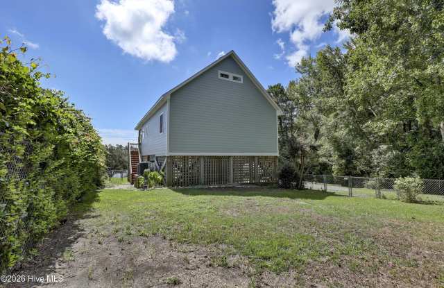 716 Bay Harbor Drive Gallery 2