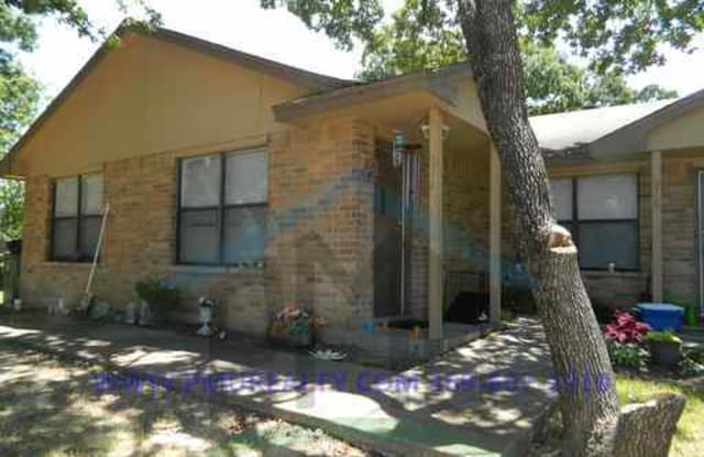 214 Shady Valley Drive - 214 Shady Valley Dr, Mansfield, TX 76063