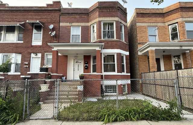 4908 W Erie Street photos photos