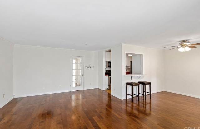 826 Camino Real Gallery 2