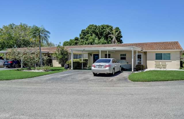 604 Park Cir # 16 Gallery 3