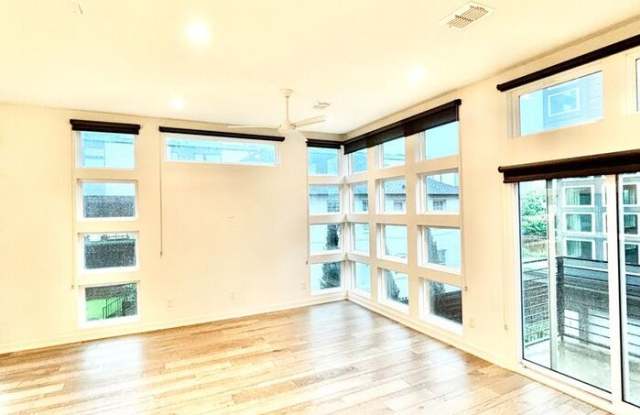 2528 North Fitzhugh Avenue - 2528 North Fitzhugh Avenue, Dallas, TX 75206