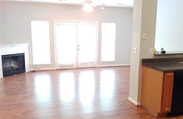 4156 Park Chase Drive Gallery 2