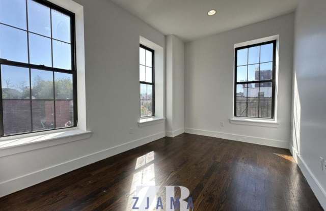 3021 Tilden Avenue Gallery 3