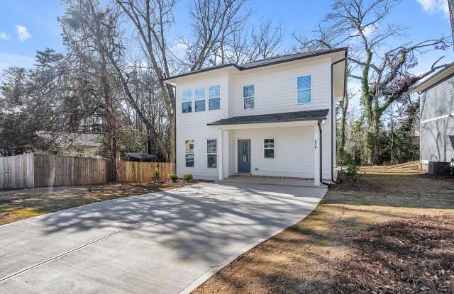 Newer Construction Near Downtown Athens Gallery 3