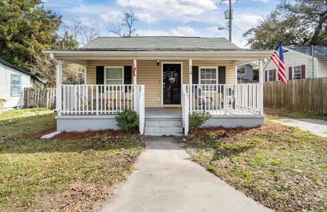 Timeless Charm Meets Modern Comfort – 2BR Home in Port Wentworth photos photos