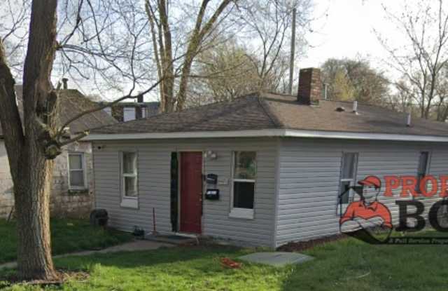 2461 Prospect Street photos photos