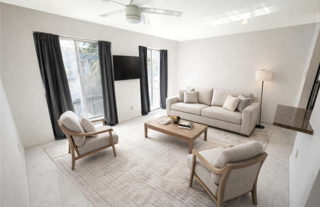 1016 E Osborn Road unit: F photos photos