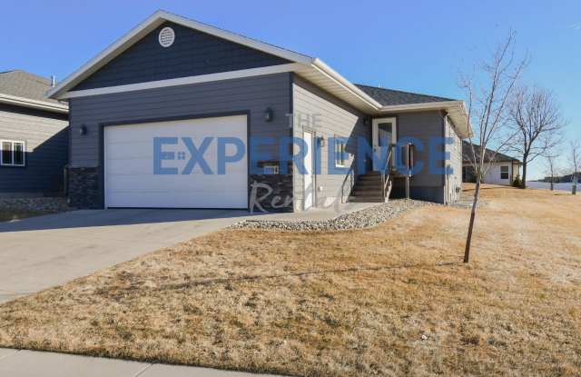 Must-See Townhome Built in 2019! photos photos