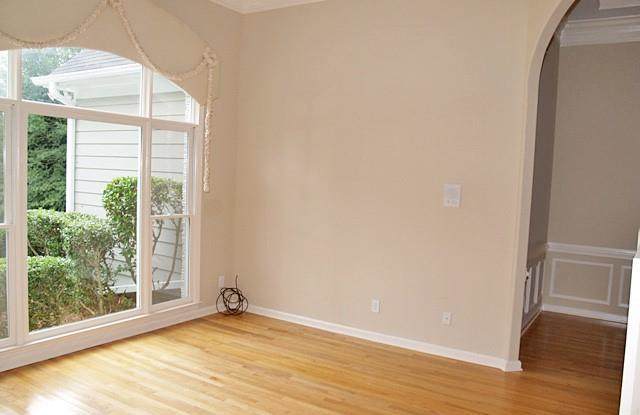 4210 Burns Heritage Trail NE Gallery 4