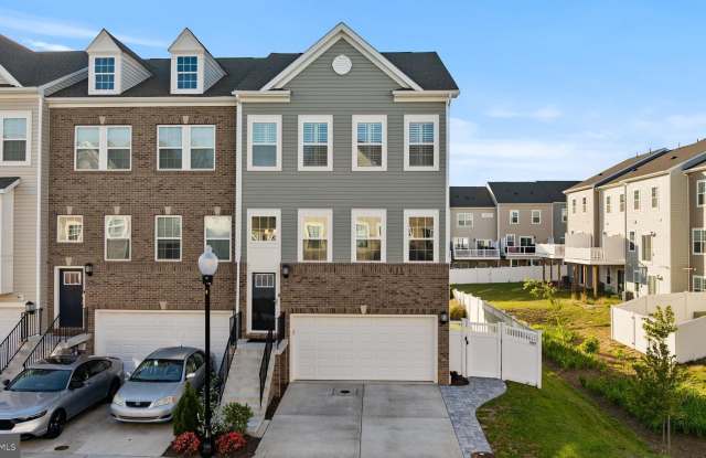 23647 HIGHLINER WAY photos photos