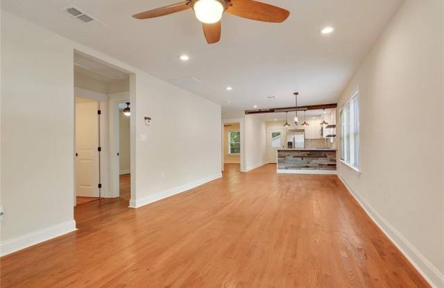 1060 Regent Street SW photos photos