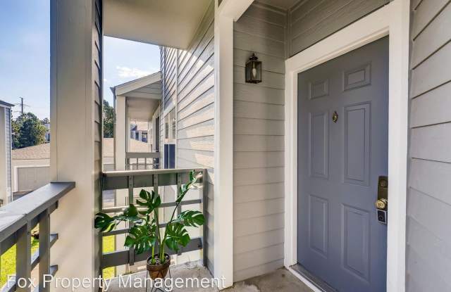 7435 Spy Glass Court Gallery 2