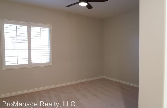 10274 W. Fetlock Trl. Gallery 4