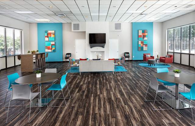 Chelsea Square Apartments Gallery 2